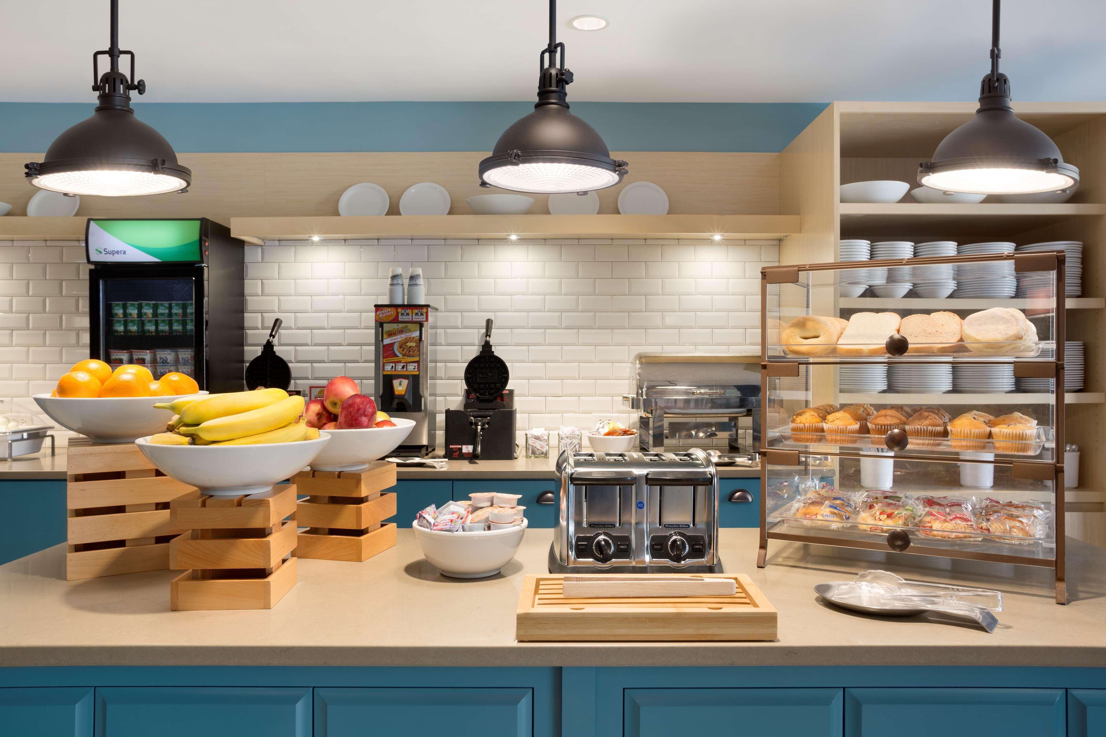 Country Inn & Suites By Radisson Asheville River Arts District المظهر الخارجي الصورة